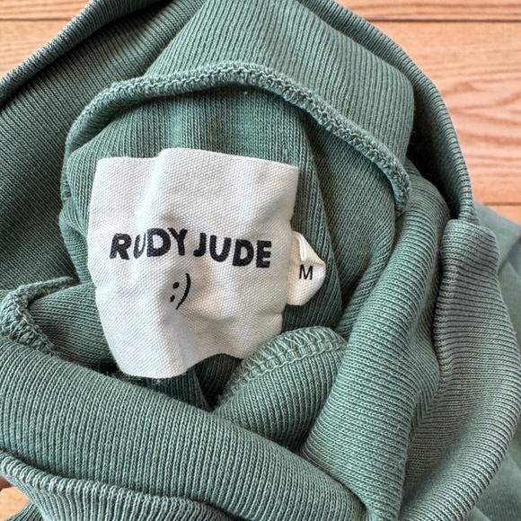 Rudy Jude Classic Ribbed Turtleneck in Green Bean - Picture 4 of 4